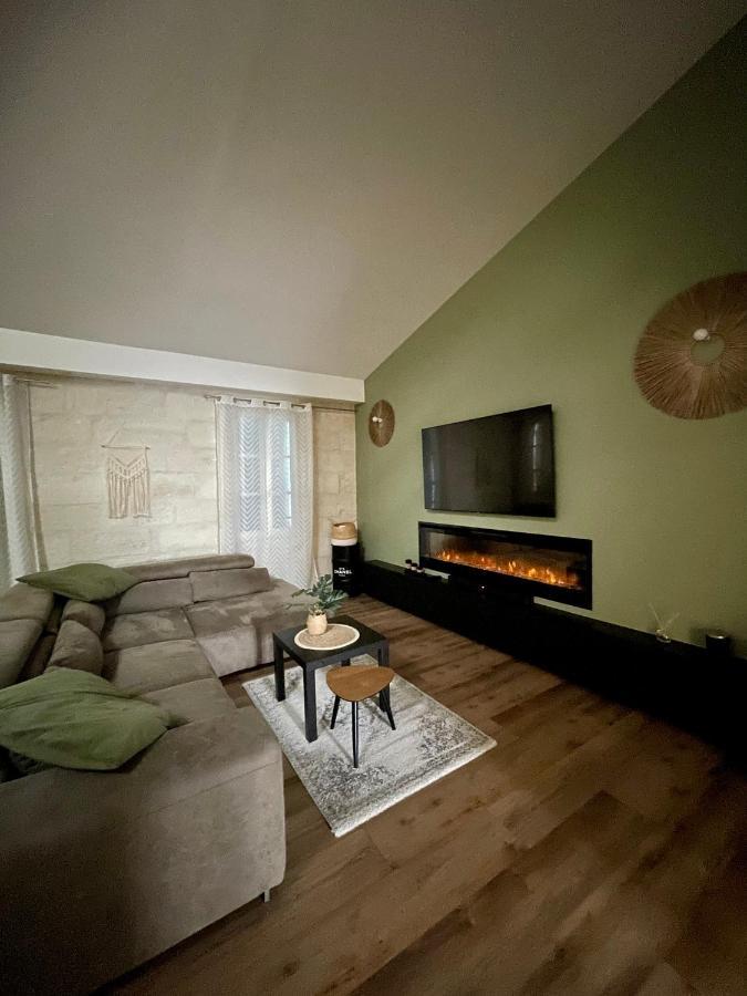 Loft Spacieux Au Coeur Des Remparts D'aigues-mortes Apartment Aigues-Mortes